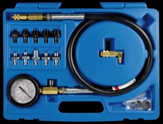 Öldruck-Prüfgerät mit diversen Adaptern 